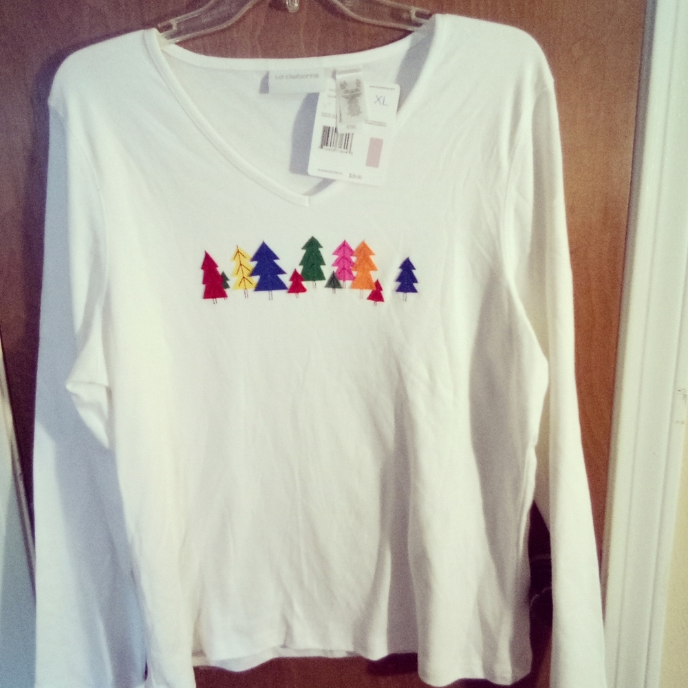 Tree shirt